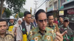Datang Sapa Warga, Rico Waas Cek Proyek Jalan dan Drainase di Gaperta